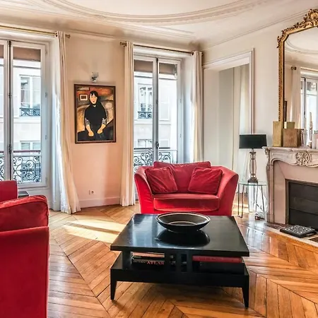 Saint-germain 3-bedroom Pres Les Jardins *