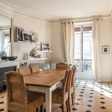 Saint-germain 3-bedroom Pres Les Jardins Διαμέρισμα